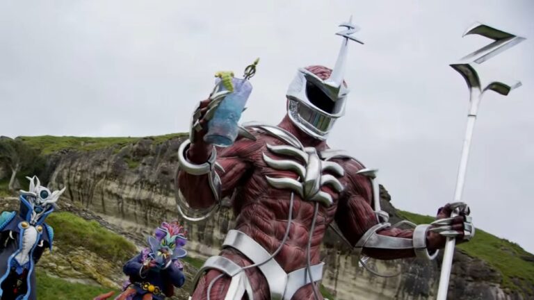 Power Rangers Cosmic Fury: Review: Lightning Strikes